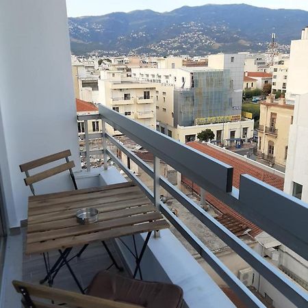 Central Mark Loft Volos Eksteriør bilde